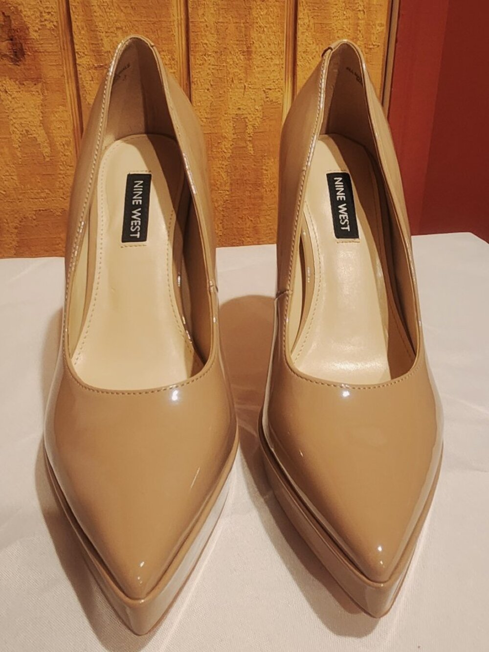 Nine West TAN Patent Platform Pointed Stilettos - Size 6M